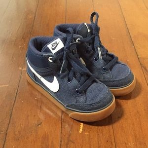 Toddler Size 8 NIKE Toddler's Capri 3